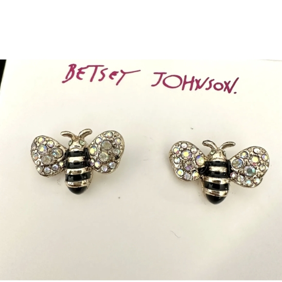 Just In.... Betsey Johnson Bumble Bee Stud Earrings. - Picture 6 of 7